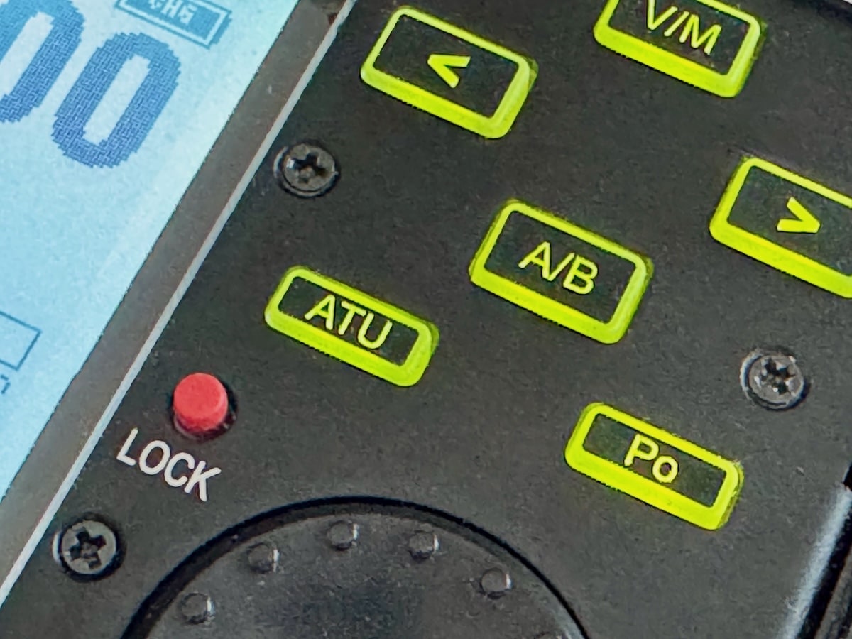 Matching Short HF Antennas – Which Tuner?